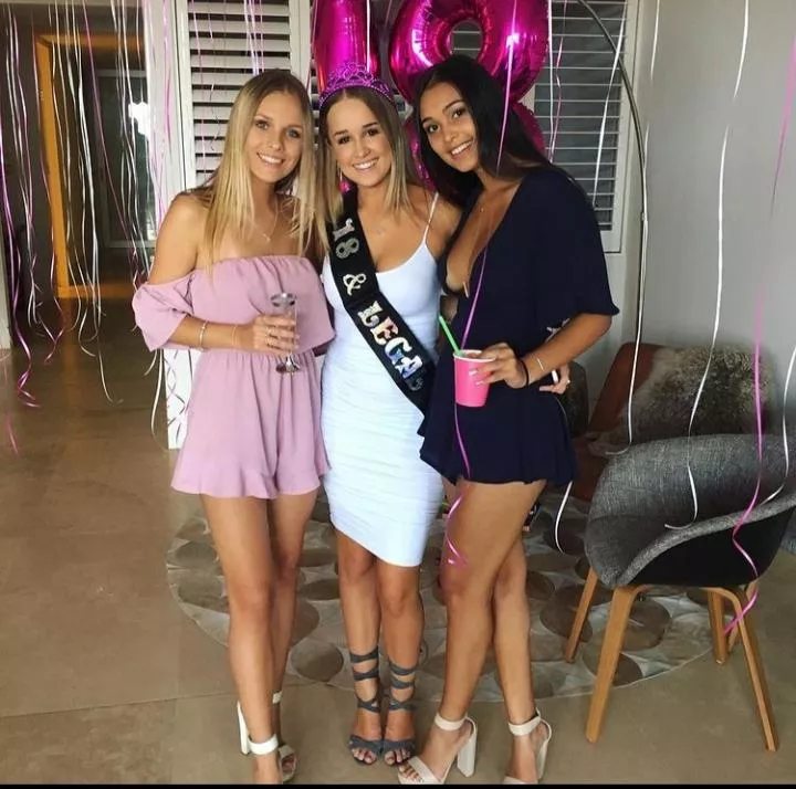 Three of the hottest girls I've ever seen