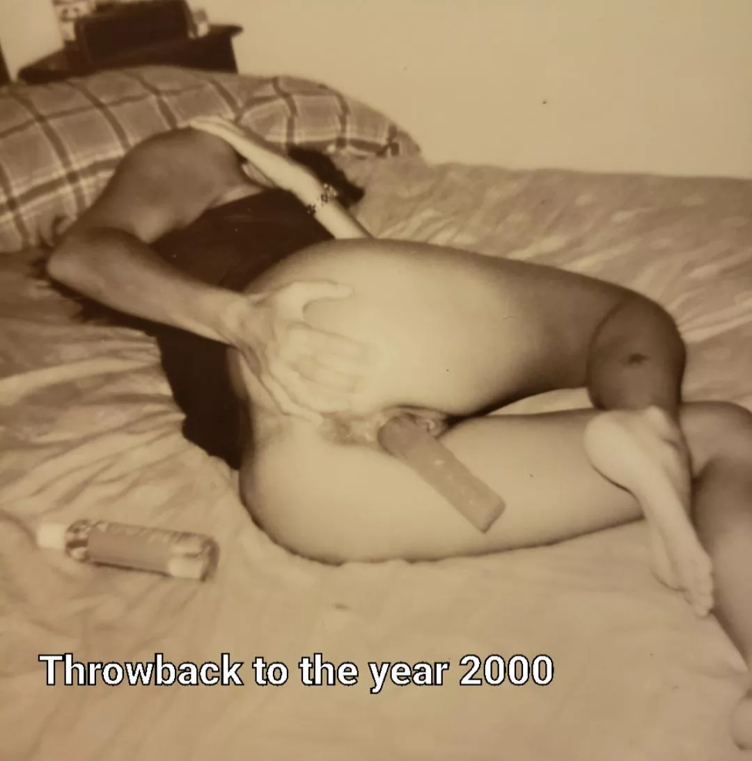 Throwback to the year 2000. You can look and see how I have aged (f) 48