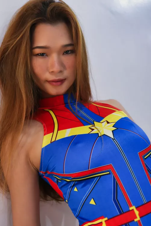 Tickypose as Supergirl
