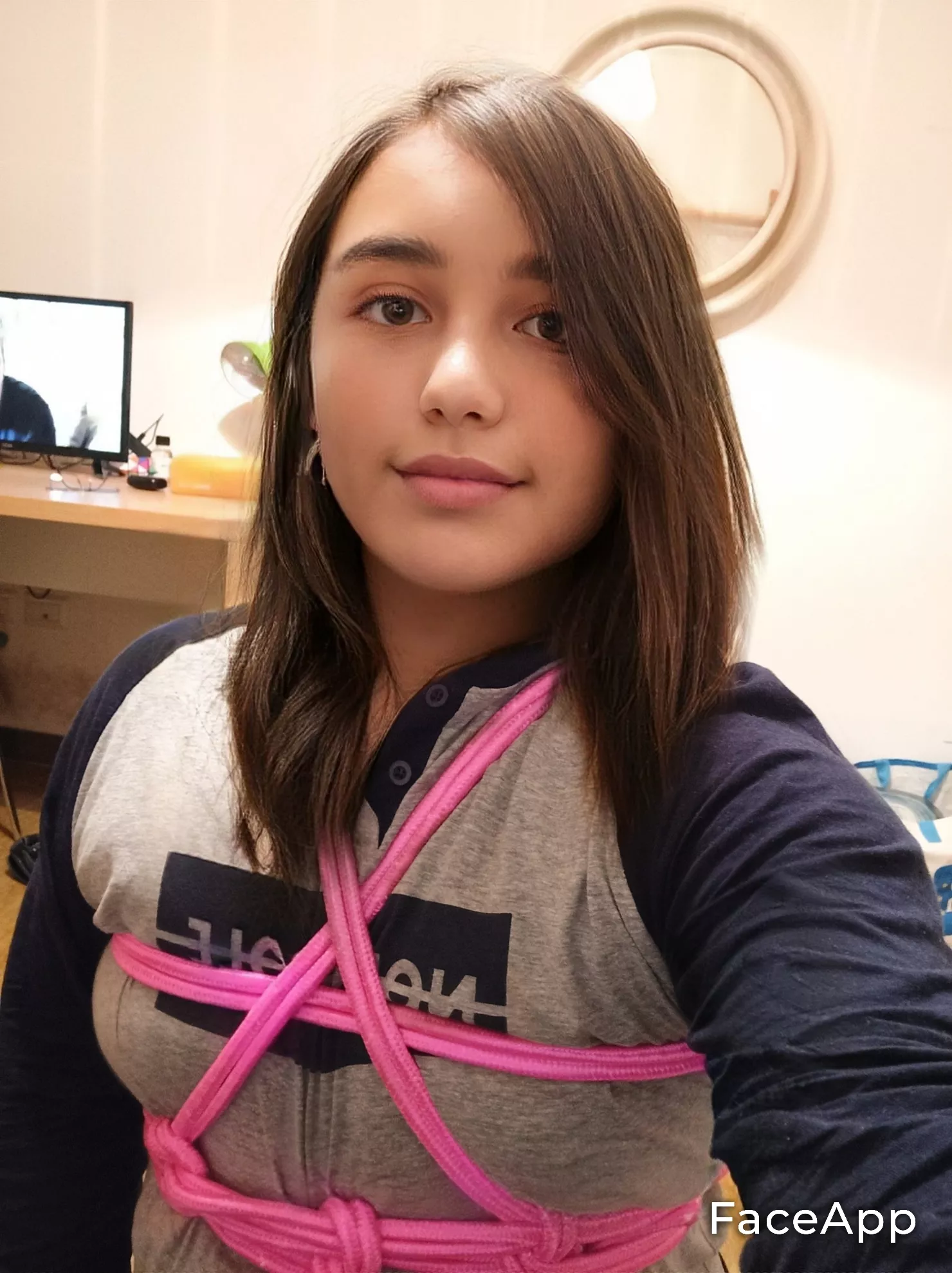 Tied up and looking for pampering 💕🥺 [face app]