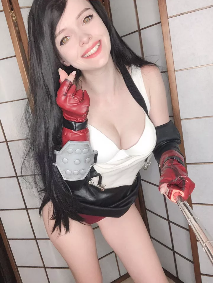 Tifa Lockhart showing some love for you Tifa Lockhart showing some love for you