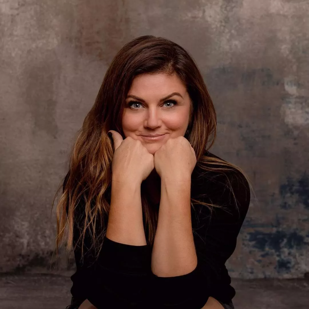 Tiffani Thiessen is 48 today.