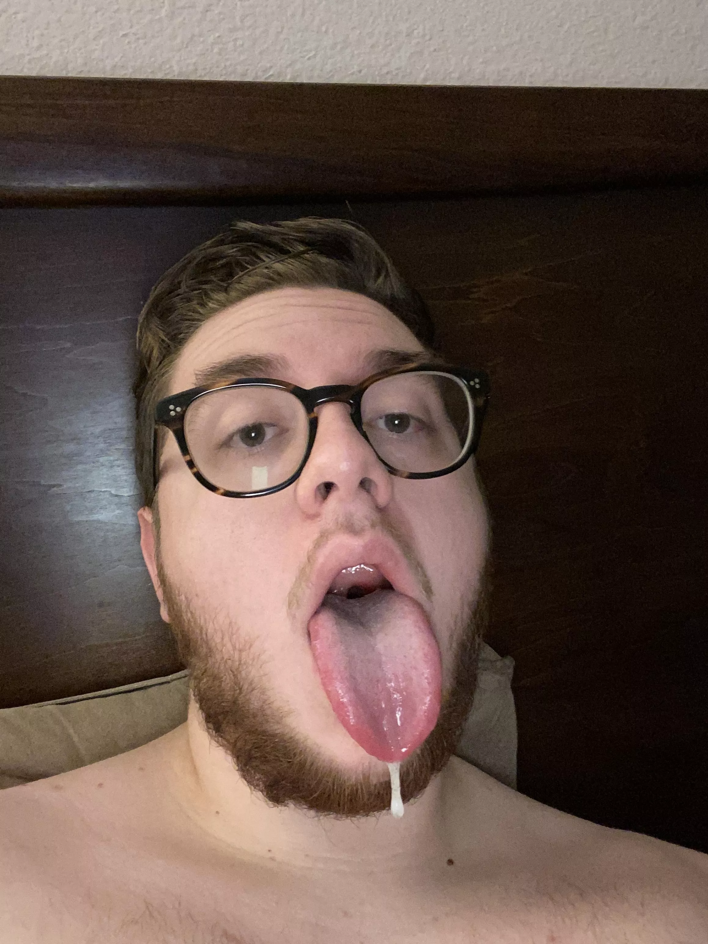 Tight and warm, how hard can you fuck it?😏😈