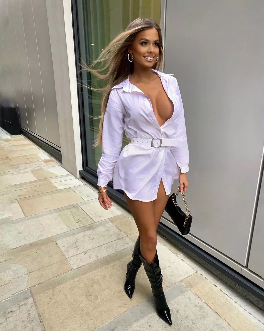 Tight Shirt Dress on @sylvijaa