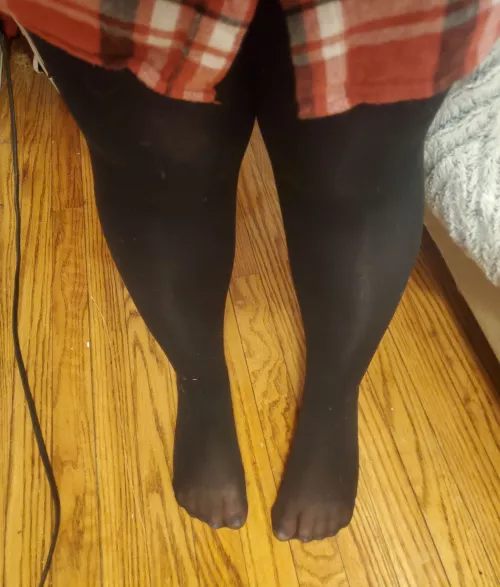Tights always make me feel sexy 🥰