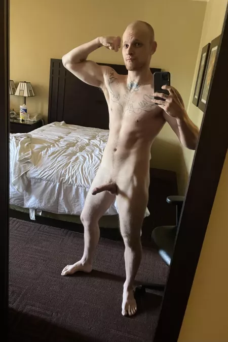 Time for the gym, you coming? π