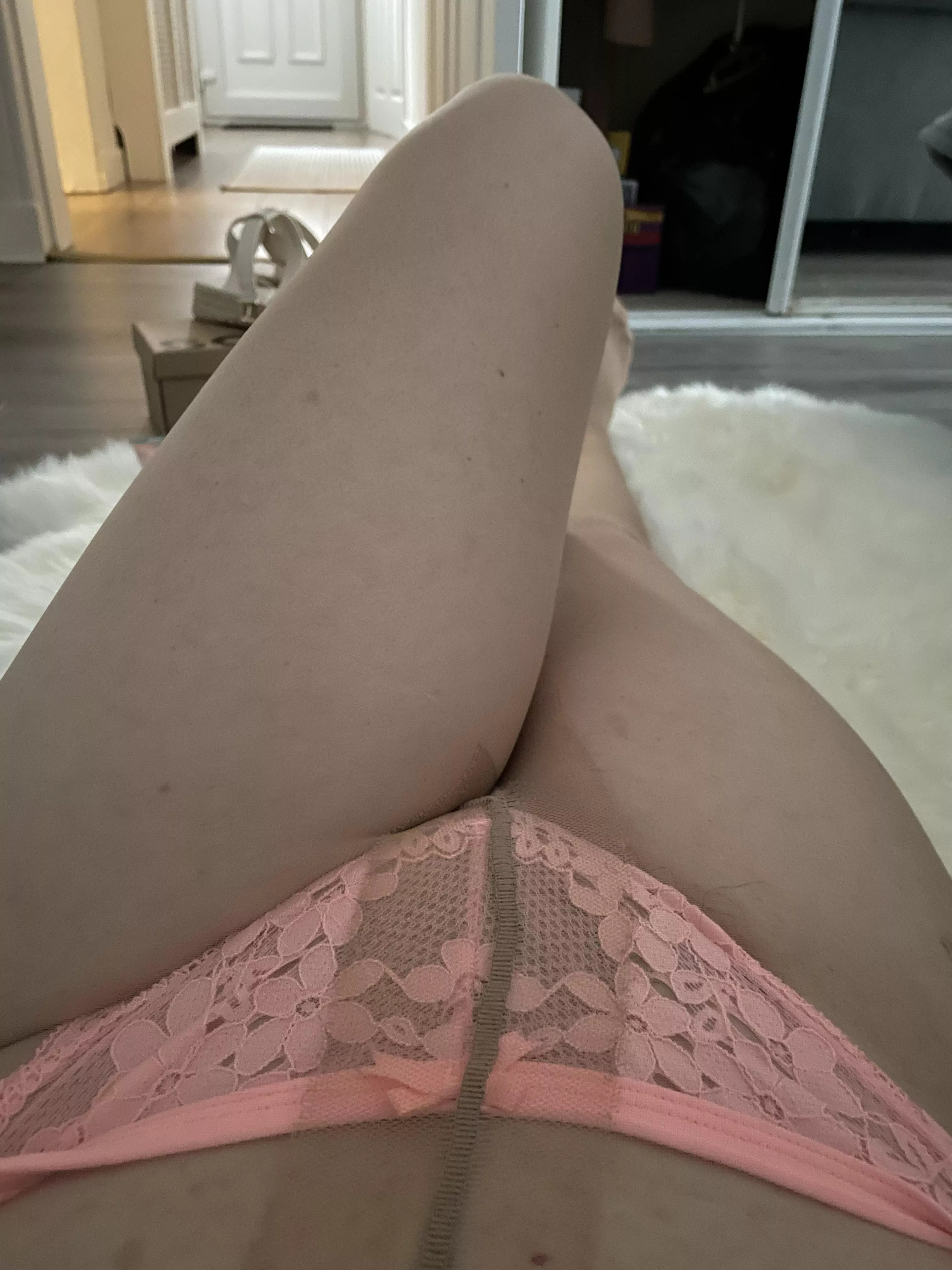 Time to chill after a lovely day shopping 😘