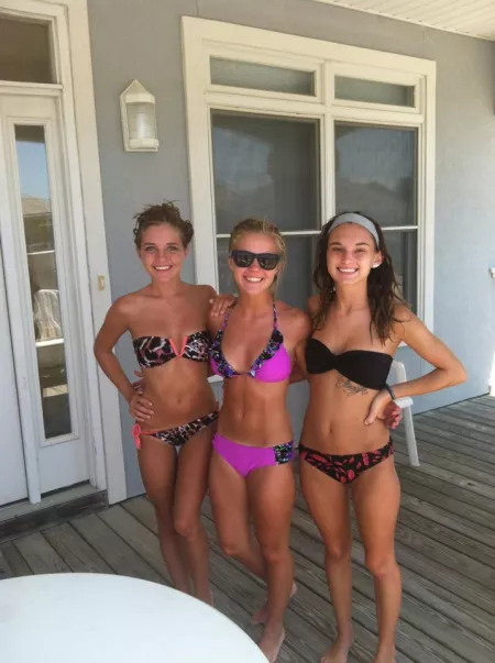 Tiny bikini girls