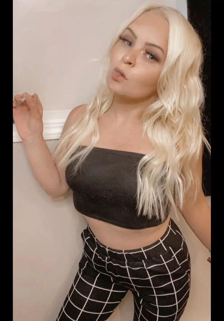 tiny stoners do it better 🥰