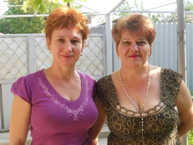 Tits runs in the Family