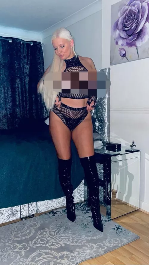 Titties aren’t for you loser, you should hump your pillow to big dick only