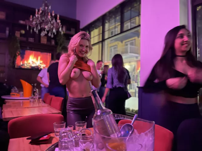 Titty Service