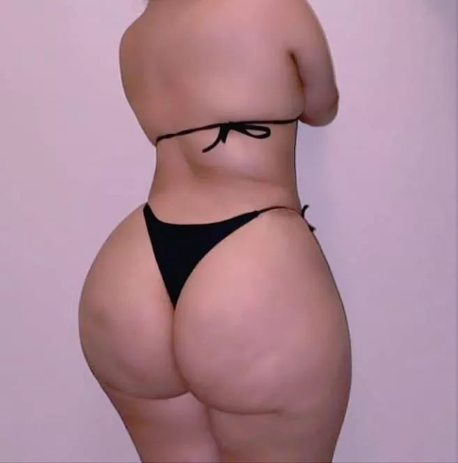 to celebrate my singleness at the beach