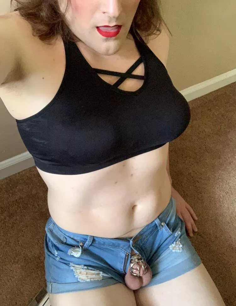 To the 4 people who see this, I love you all ❤️