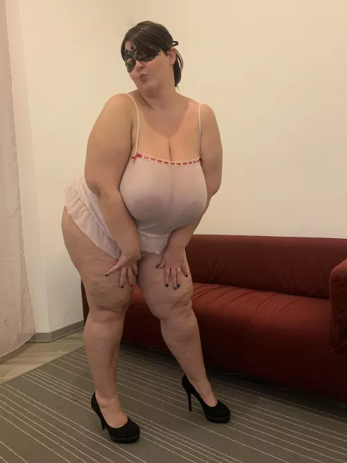 Today in pink underwear... I hope it goes well...