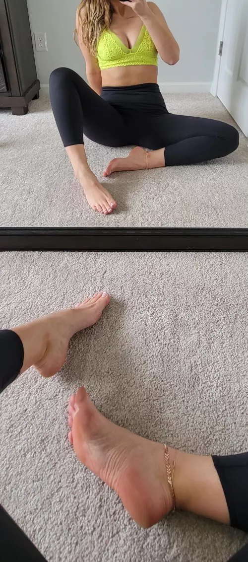 Today, you get to choose what you you'd like first... look at every angle and make your pickππ