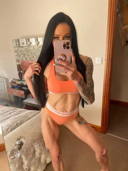 Toned 💪🏼💪🏼