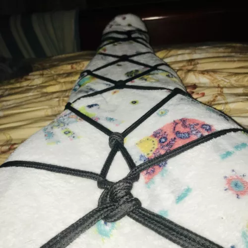 tonight’s rope bondage self tie 🪢 🐇🐇🐇🐰🐰