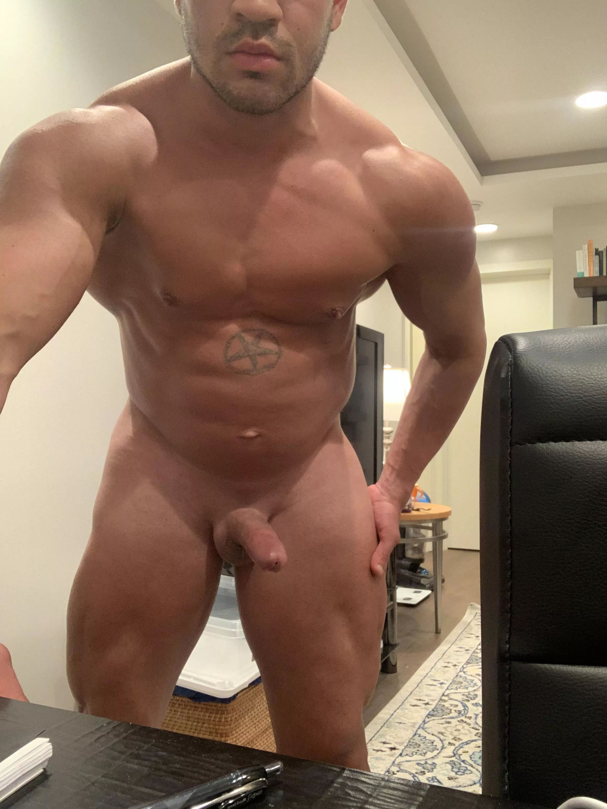 Too horny, can’t concentrate