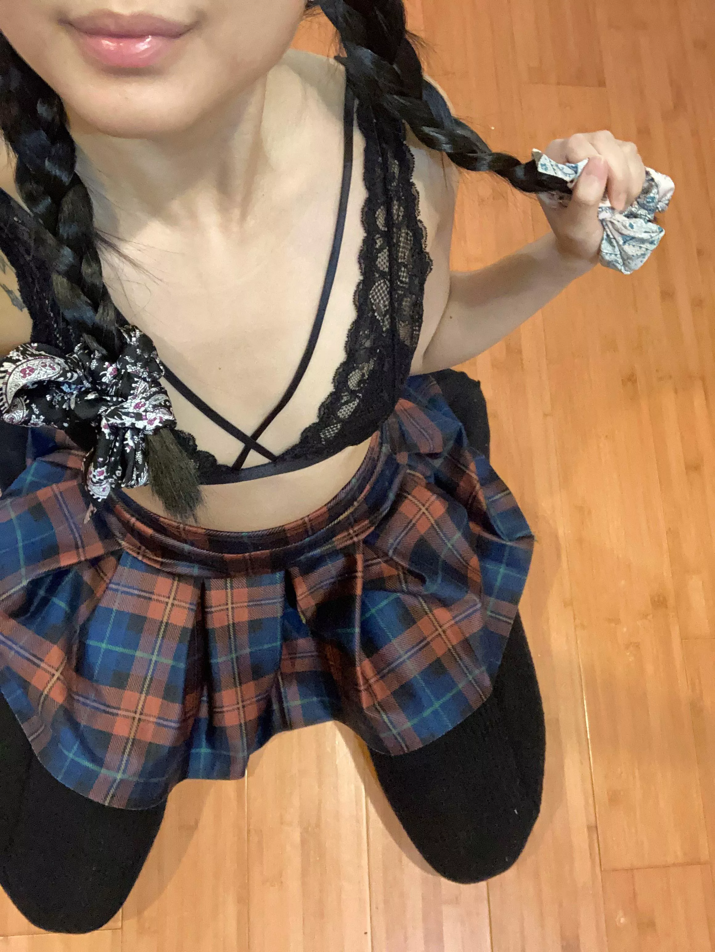 Touch me under my uniform, professor🎀💦