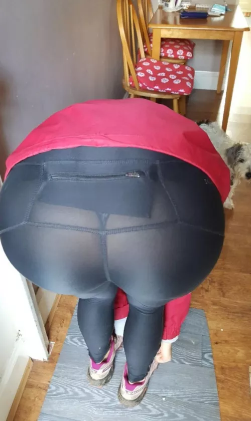 Trade? DM me on telegram captiveasian. Have pregnant and face shown. Send a picture along with name and age