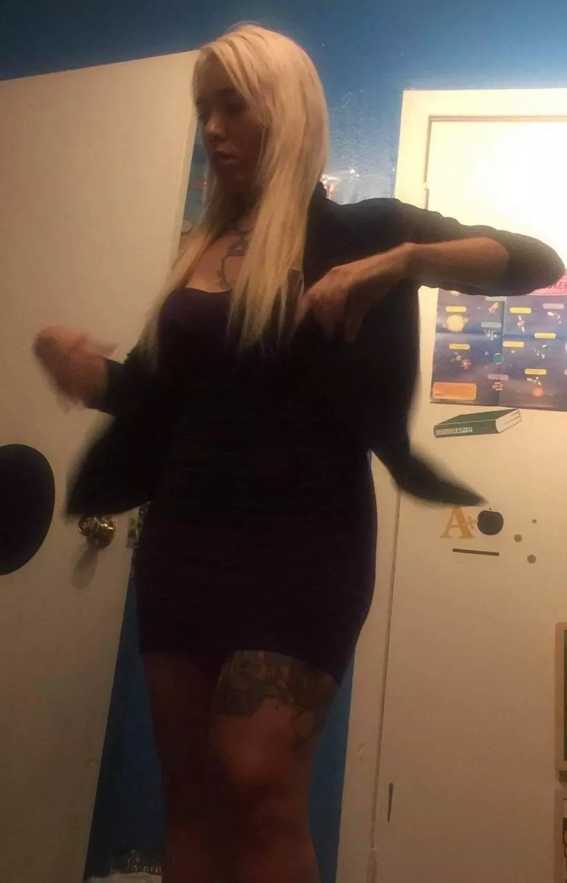 Trading my gf, 24yo from UK. Into slim babes and milfs. Send a photo sample to start with asl. HazShep77 on kik. Bonus if you take Live Photo’s Trading my gf, 24yo from UK. Into slim babes and milfs. Send a photo sample to start with asl. HazShep77 on kik. Bonus if you take Live Photo’s