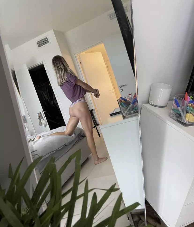 Trading while up. Add tele and send samples with face. Tele is sander030xx