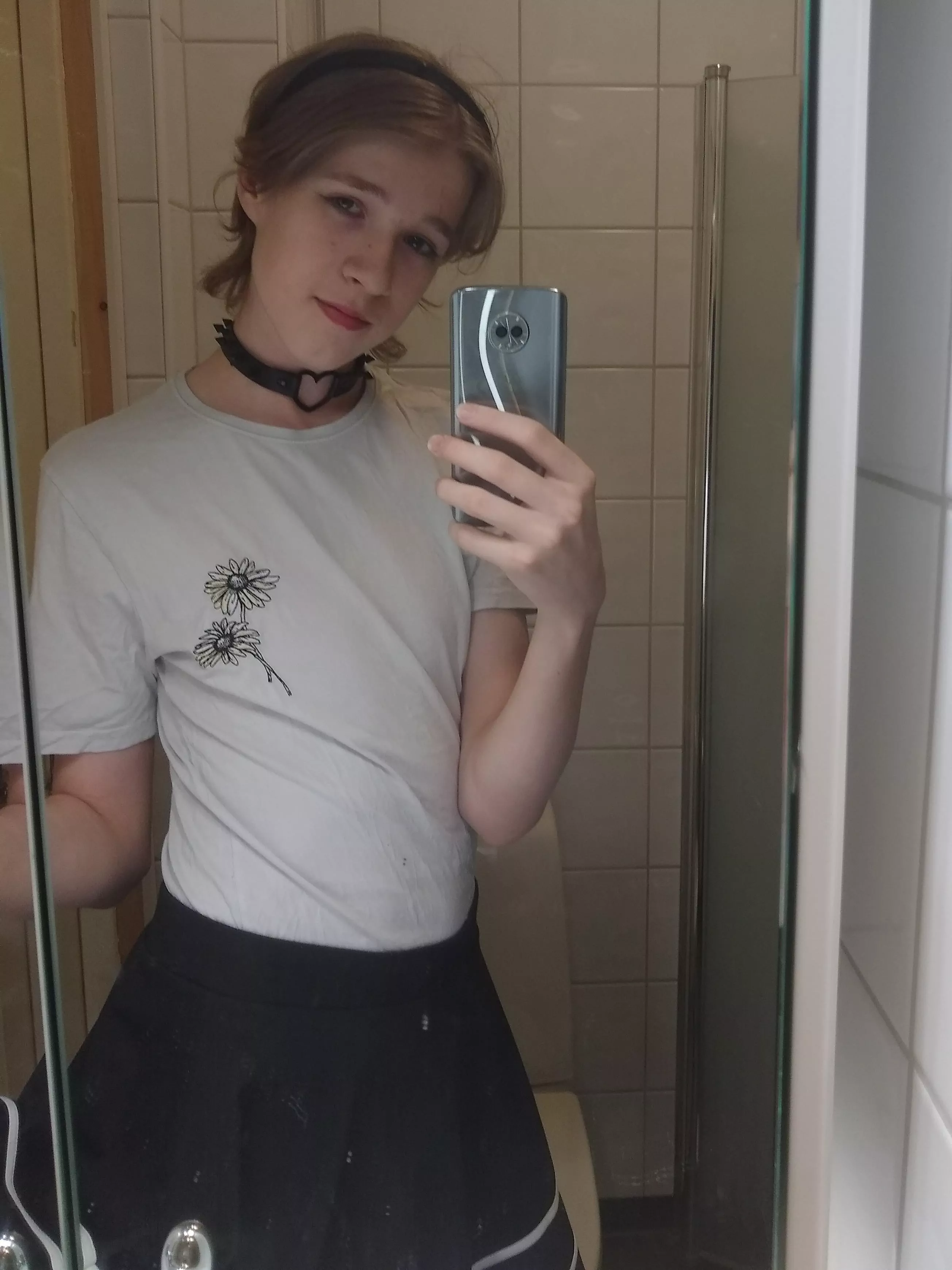 Tried doing a little eye makeup. Do you like it?