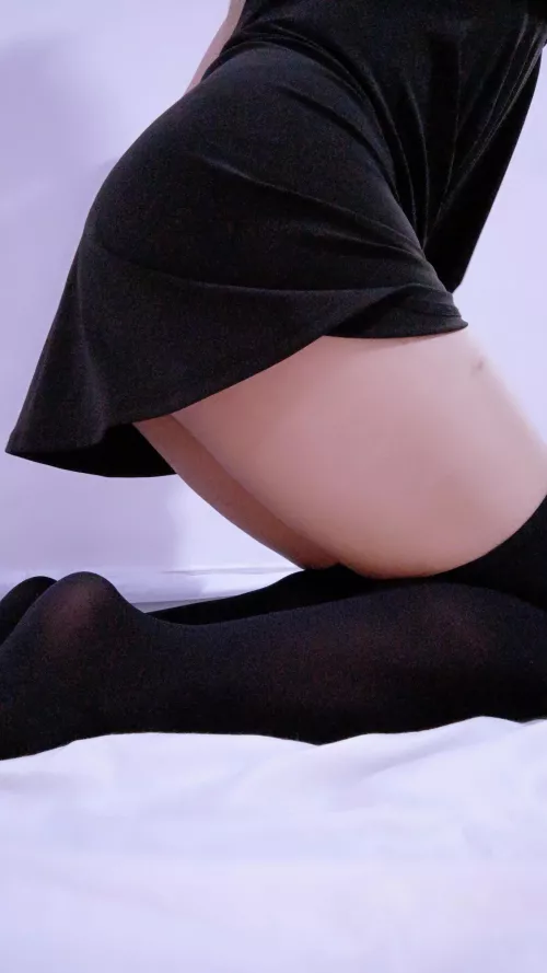Trivia : my skirt gets shorter and my legs more open higher up you touch me š