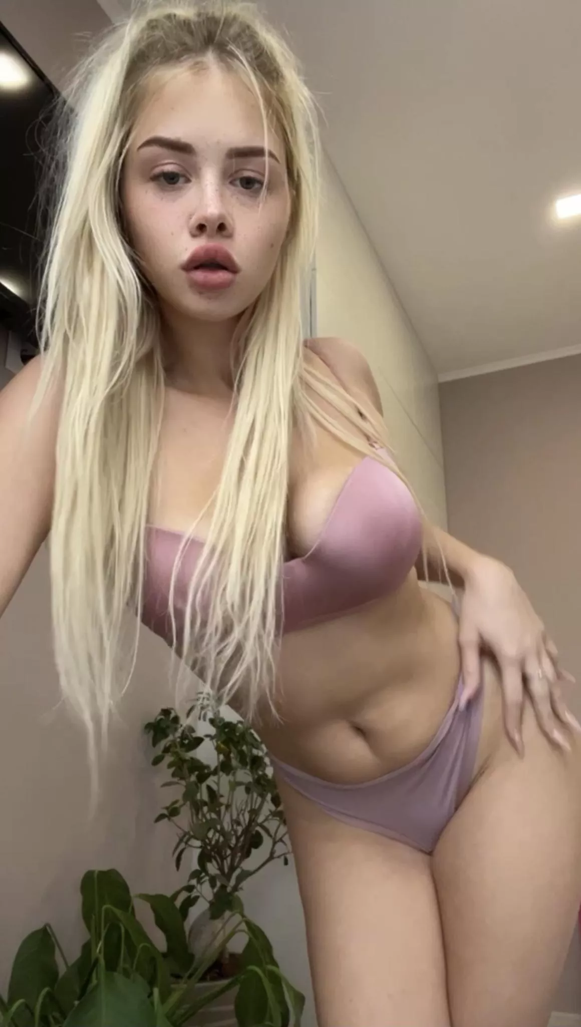 Try me❤️let's go play? 😈free access to the VIP account link below😝🙈 Try me❤️let's go play? 😈free access to the VIP account link below😝🙈