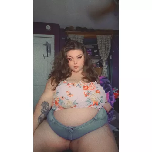 Trying new makeup looks. What do you think??