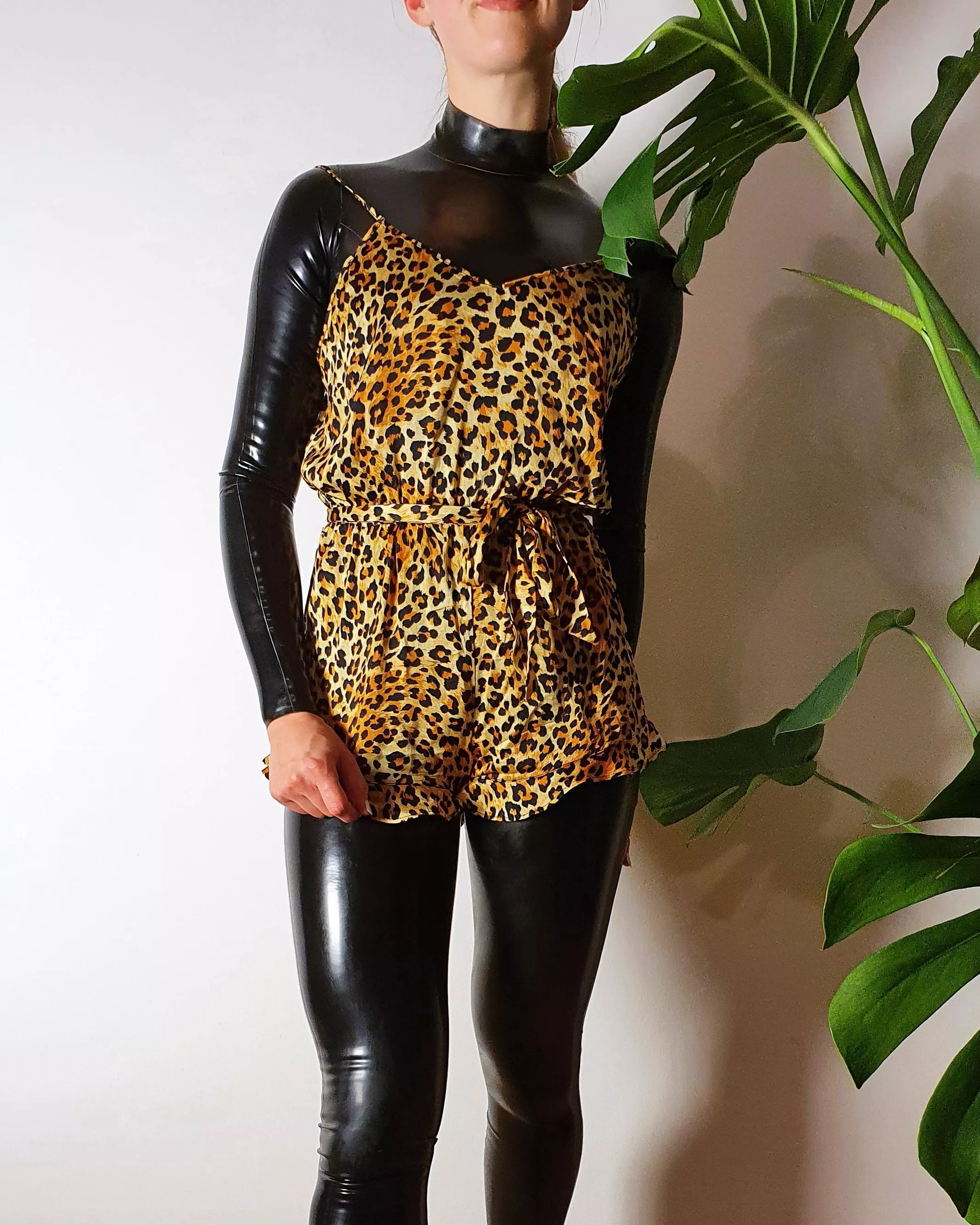 Trying out a leopard print bodysuit over a black catsuit! Trying out a leopard print bodysuit over a black catsuit!