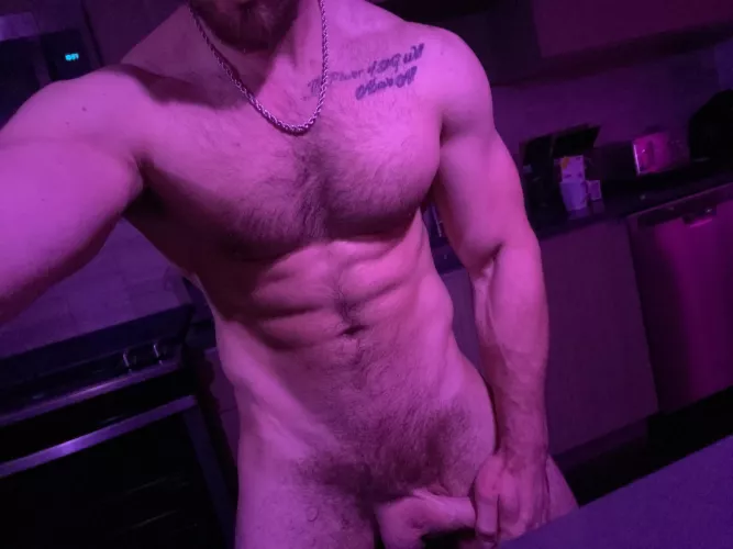 Trying to bend you over my kitchen counter 😤😤