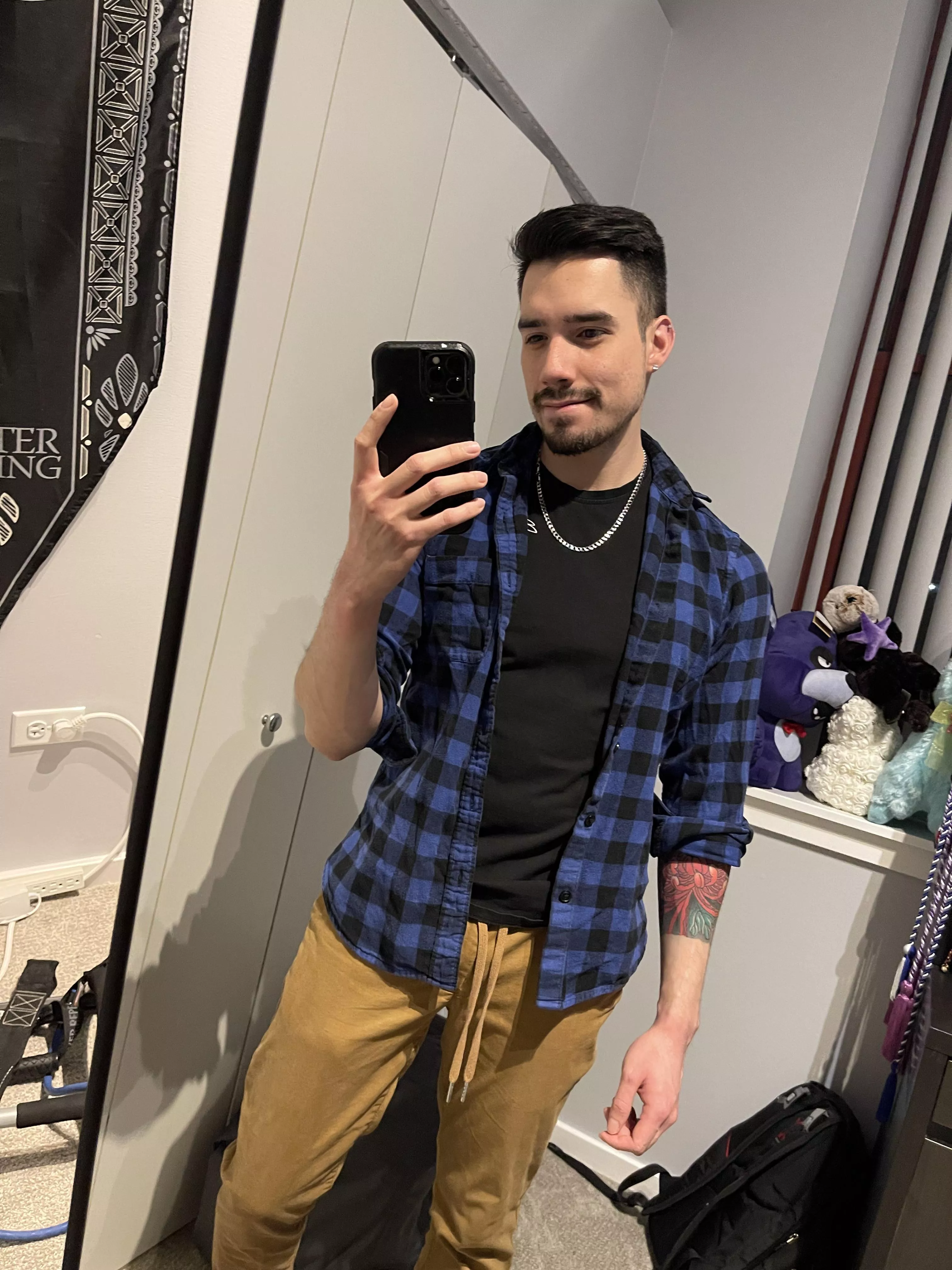 Trying to decide if I should go out or stay in, during this 20 degree weather Trying to decide if I should go out or stay in, during this 20 degree weather