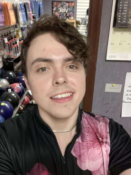 Trying to smile through the pain at work π
π