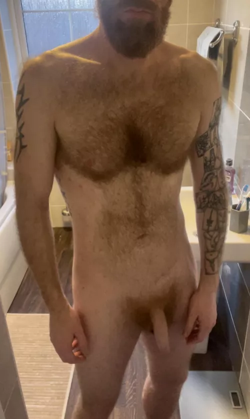 Tuesday vibes! Tired and want to go back to bed who’s coming with? 😜