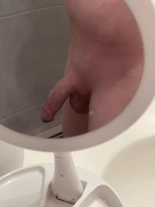 Turn me on to see how big it gets 🤤