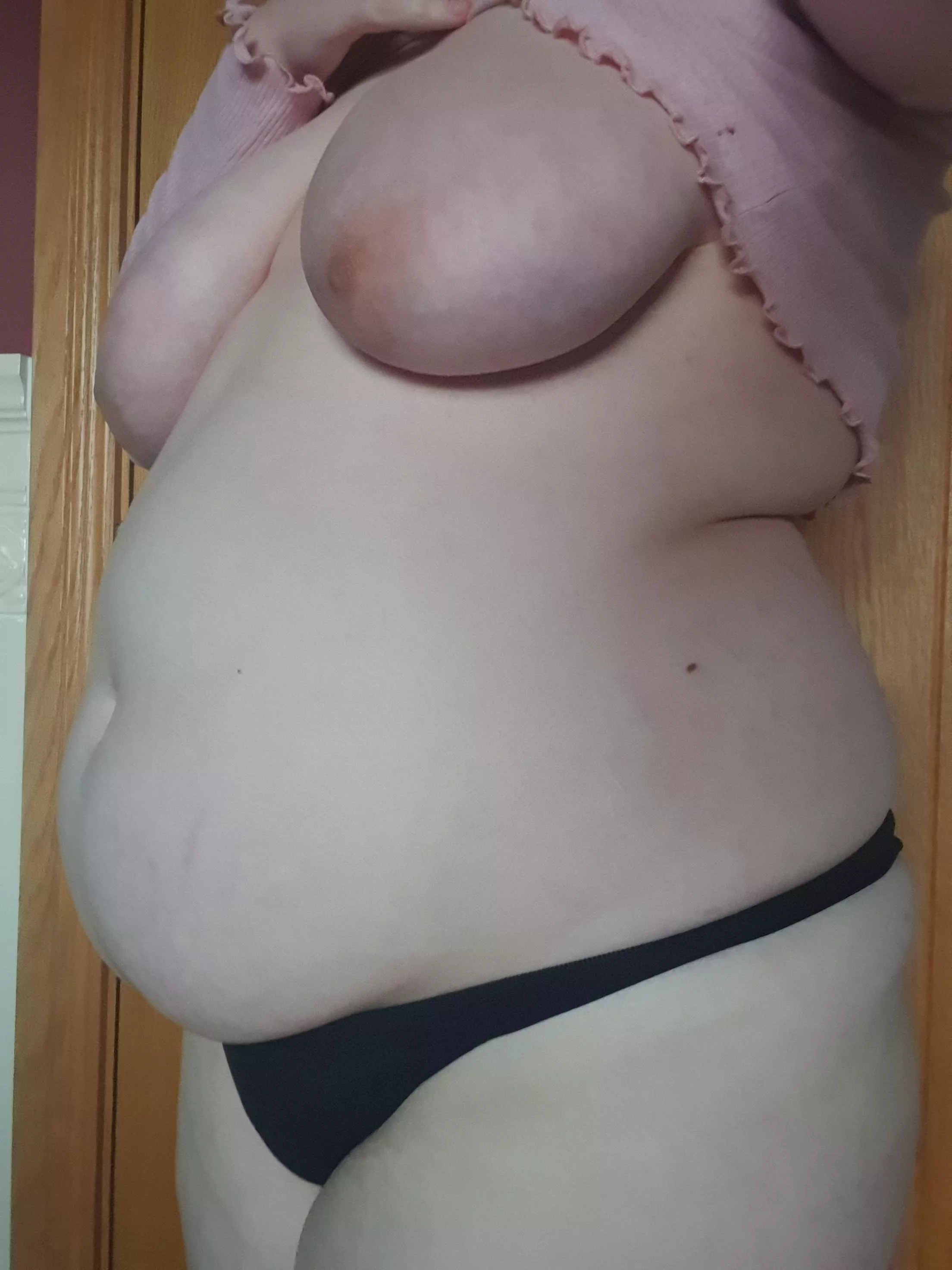 TW: Send me teases about being unfit and my r@pe kink💖