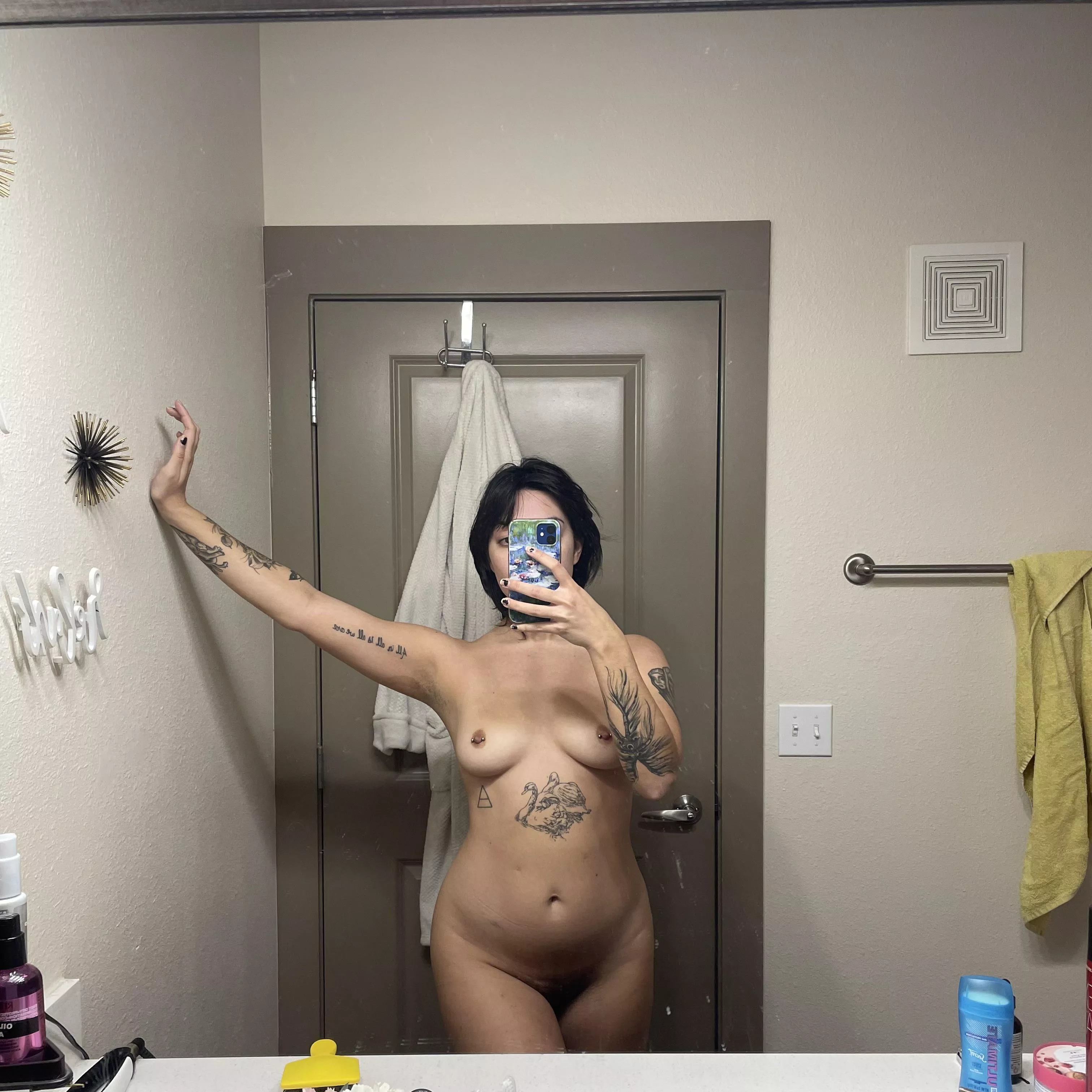 u deserve a nude :) F23