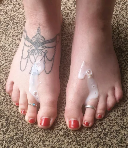 u like my size 5 feet