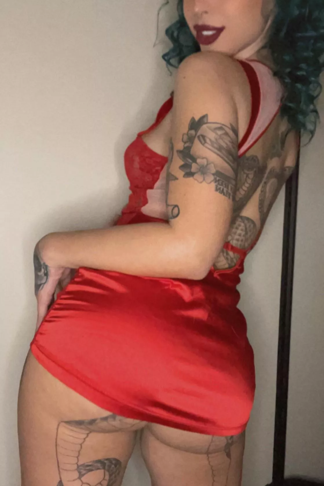 Ughhh I love red with my tattoos