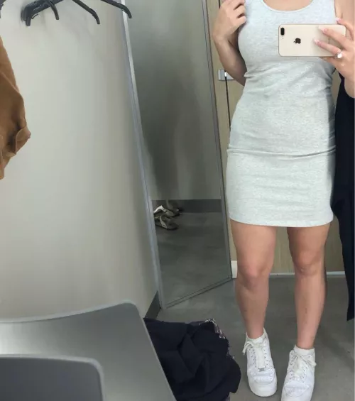 U.K. couple 21yo looking to trade please verify UK+ BI+ please dm me with age/location/sample for tele or snap | single guys welcome if you show face