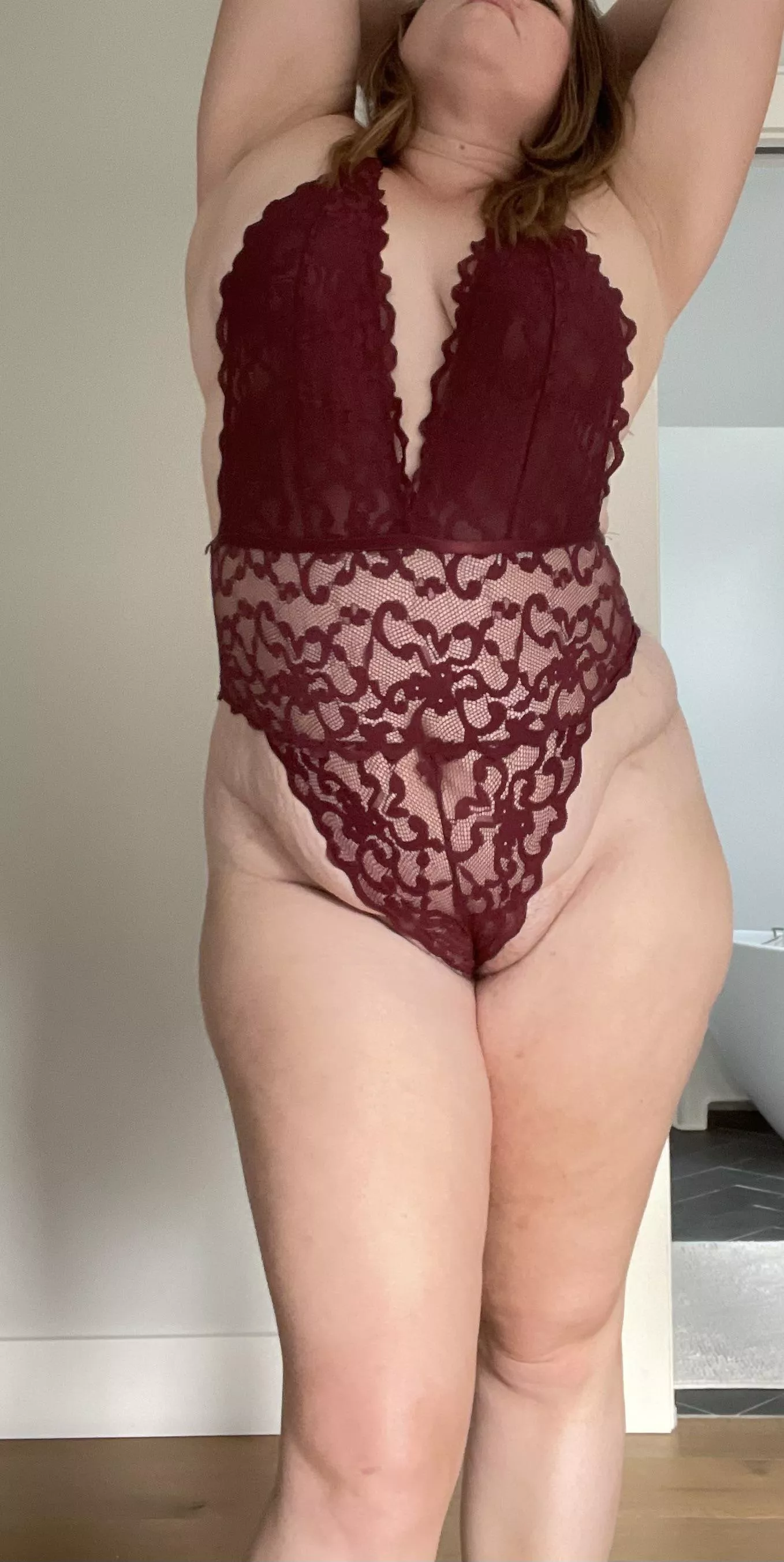 Unapologetically thick 😈