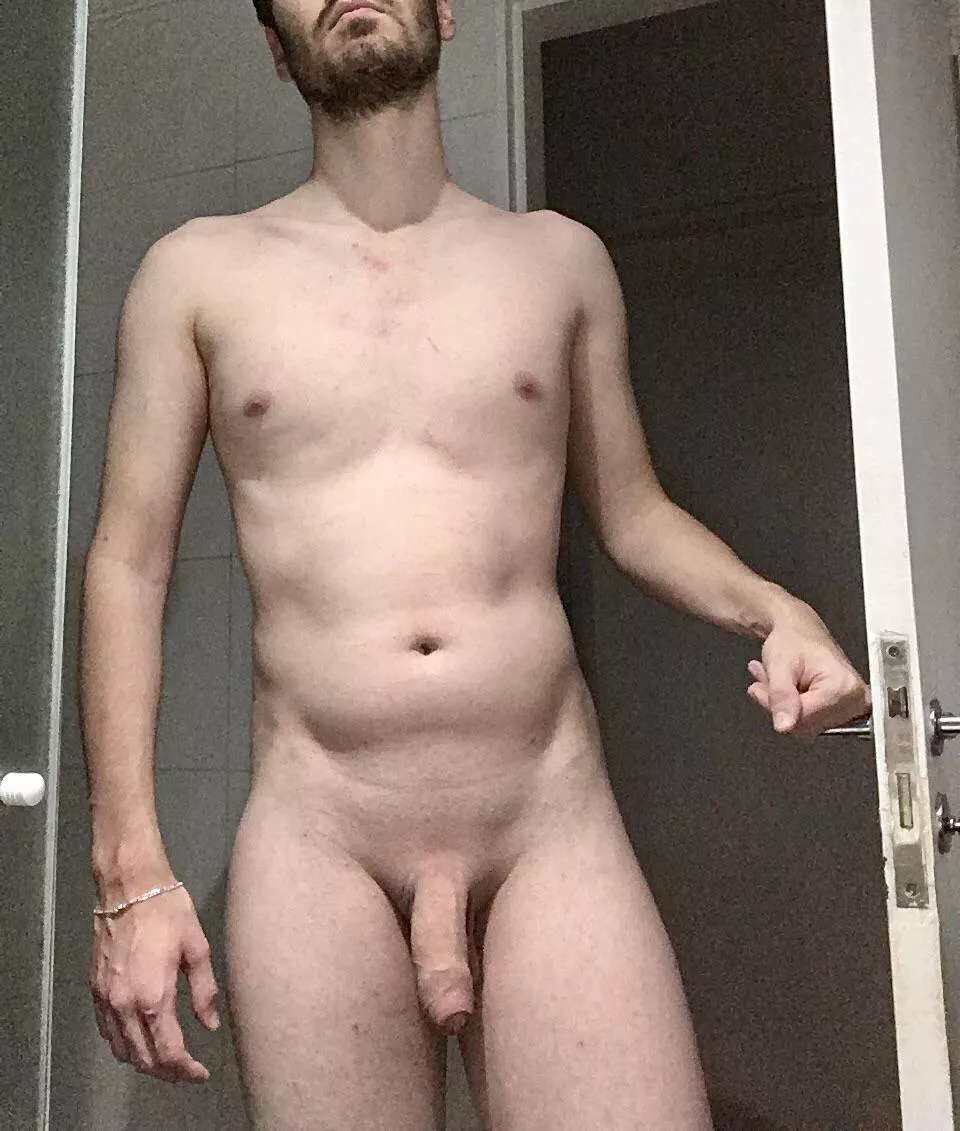 Uncut cock deserve love too 😆