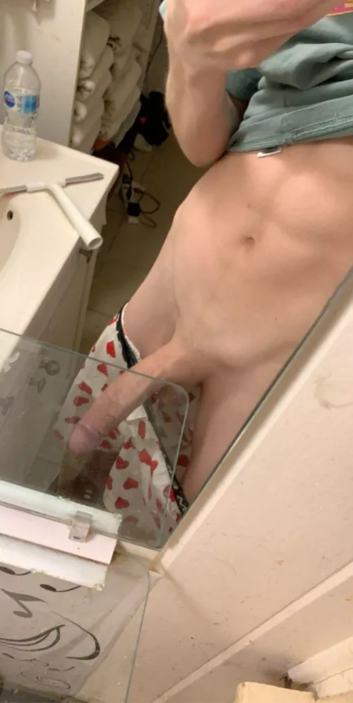 Uncut, looking for friends