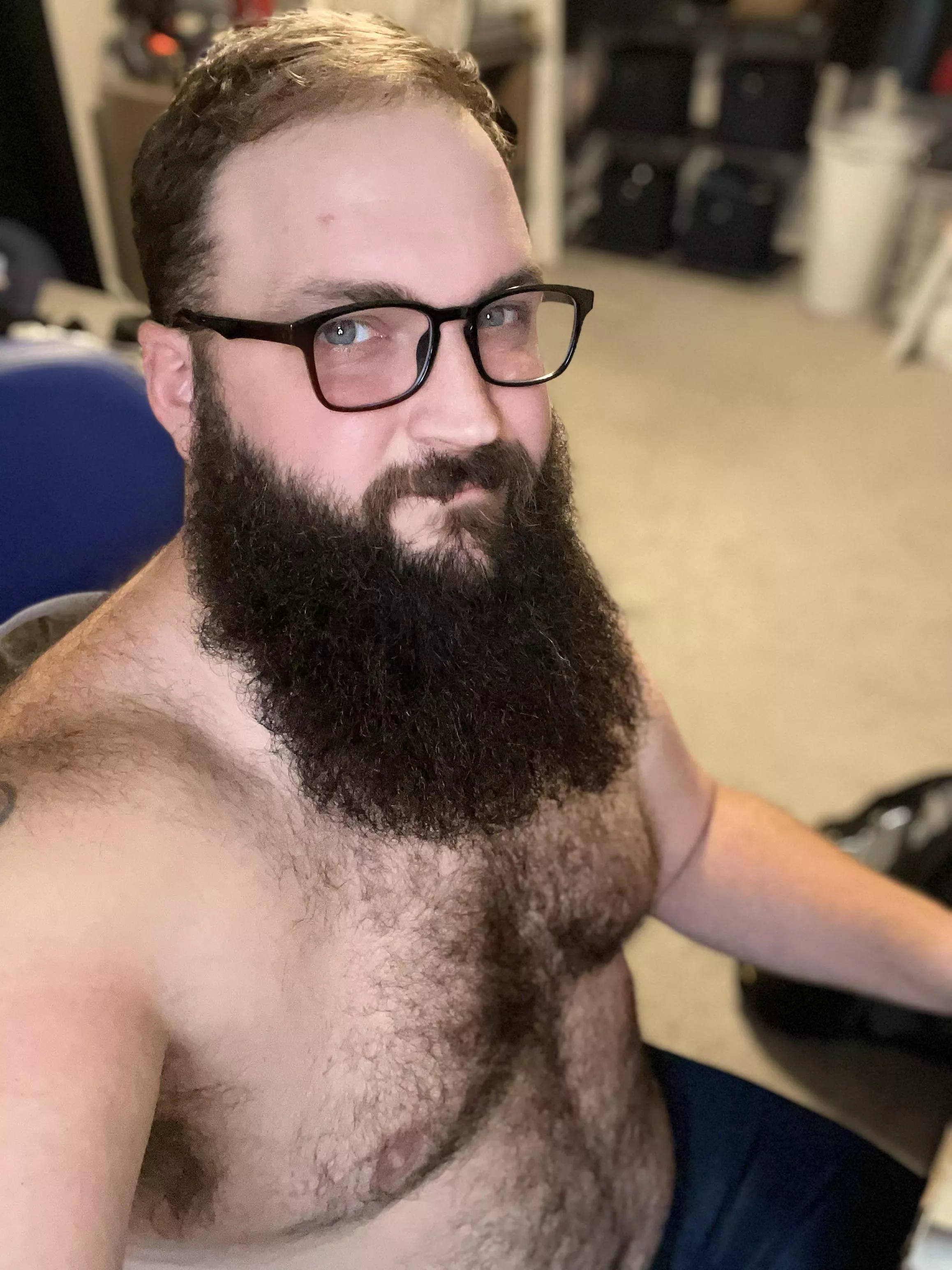 Under these glasses I’m super bear.