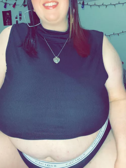 undress me then we can play 😉