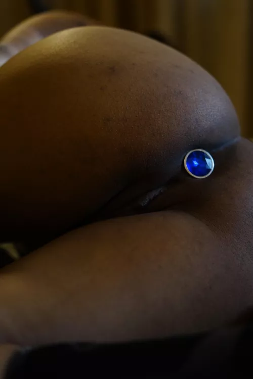 Unplug my ass and replace the plug with your throbbing dick bebe 🥰 [f]ill me up completelyyyyy