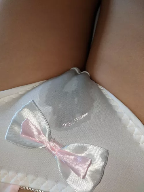 Ups I did it again💦💦🐰 wet fun sized😜