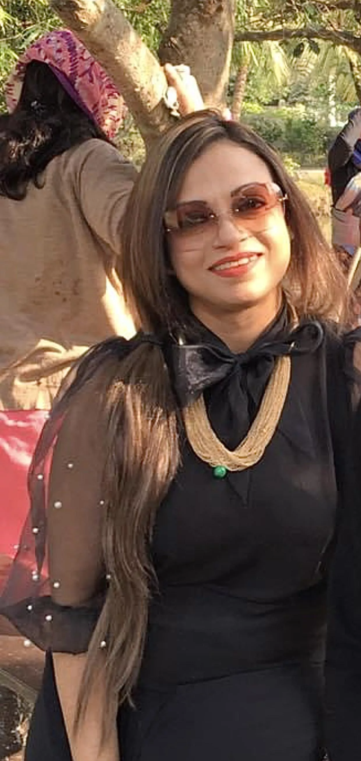 Upvote if you want to see this MILFs vids